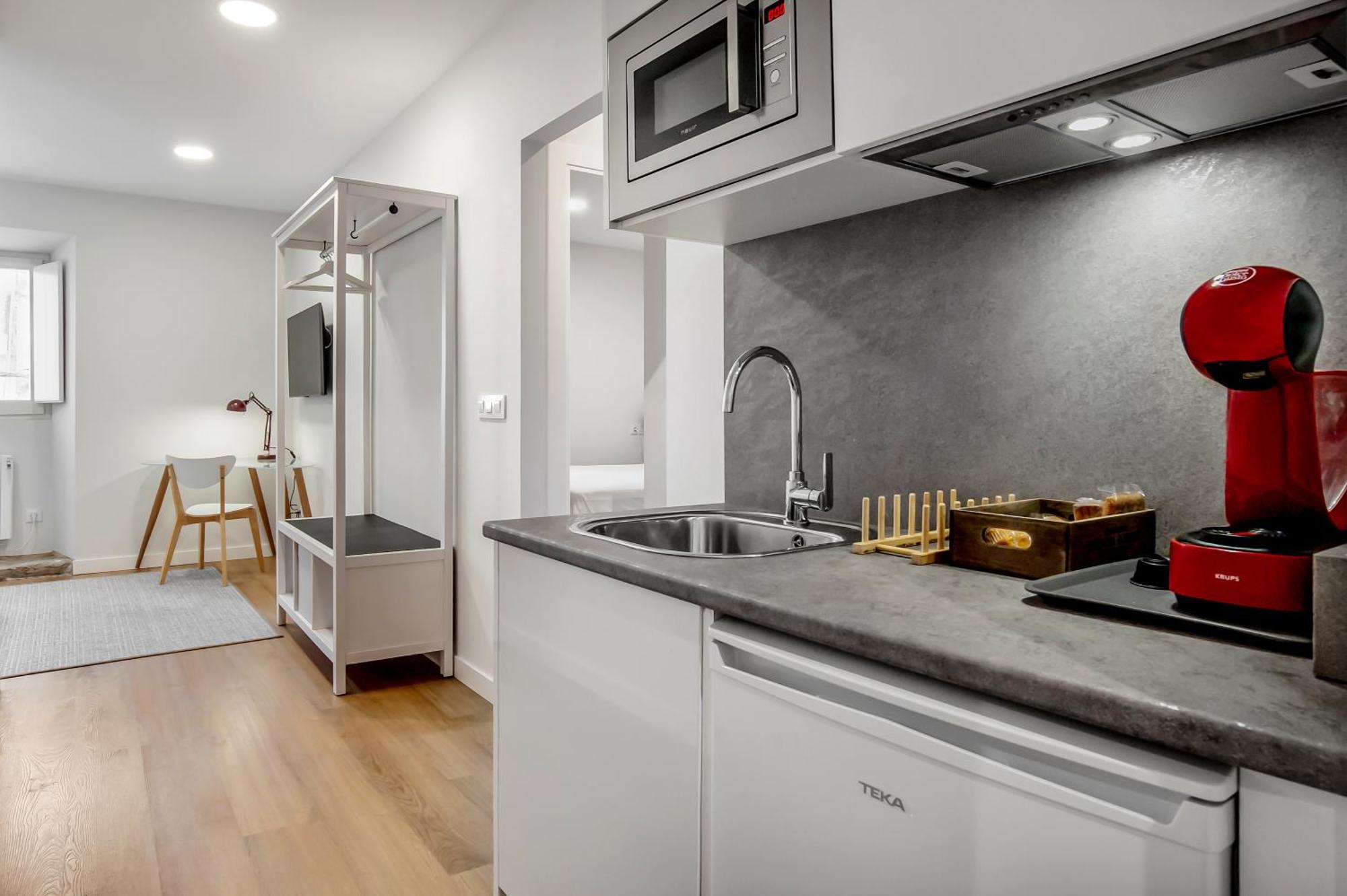 Snoe Hotel Camino Do Eume Apartamentos Пуэнтедеуме Экстерьер фото