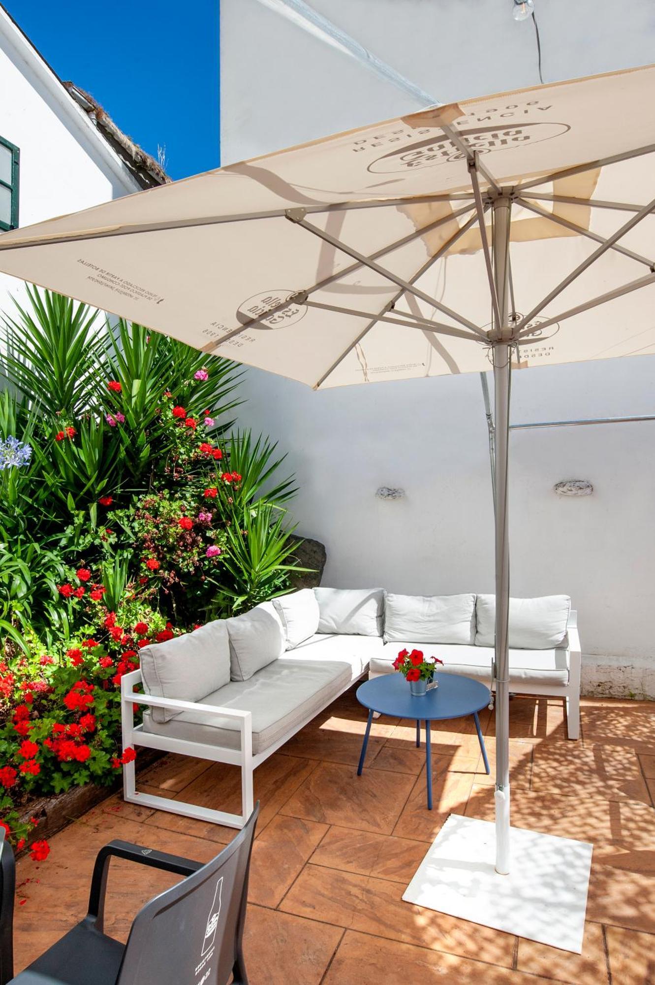 Snoe Hotel Camino Do Eume Apartamentos Пуэнтедеуме Экстерьер фото